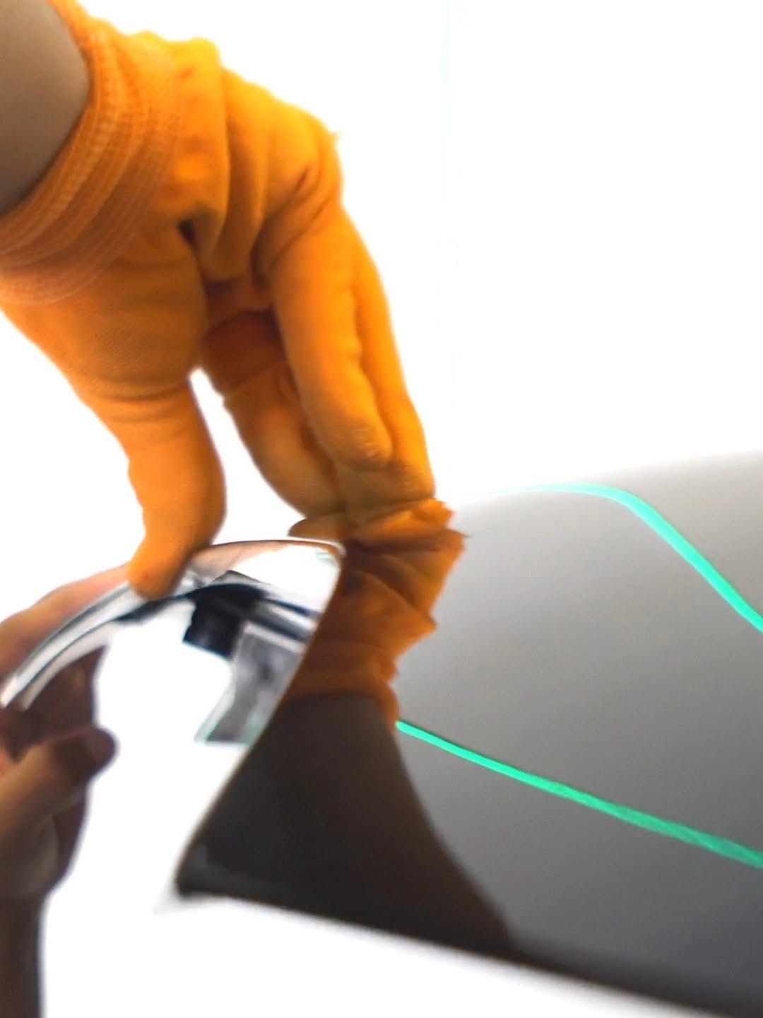 Carro com películas automotivas instaladas